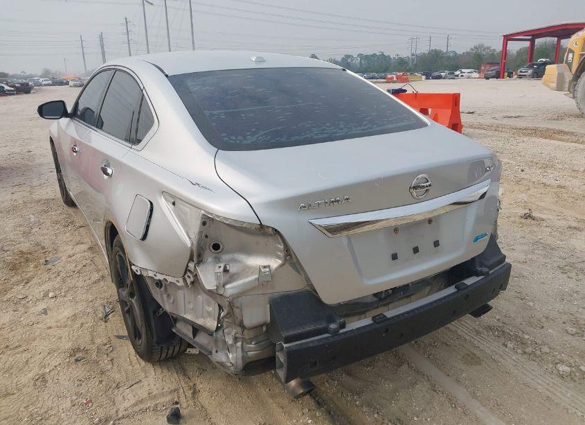 Photo 3 of 2013 Nissan Altima 2.5 SV (VIN 1N4AL3AP7DC104083)