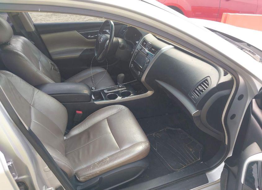 Photo 5 of 2013 Nissan Altima 2.5 SV (VIN 1N4AL3AP7DC104083)