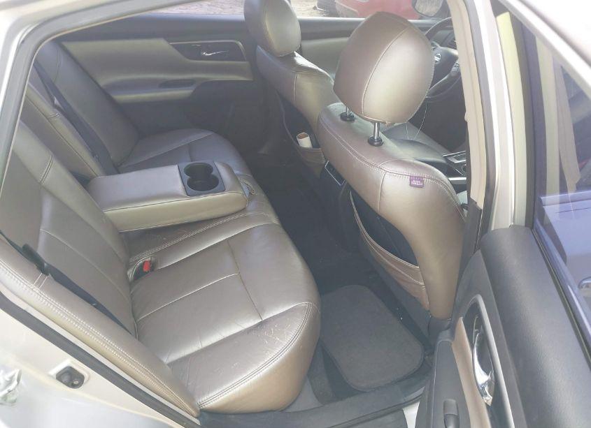 Photo 8 of 2013 Nissan Altima 2.5 SV (VIN 1N4AL3AP7DC104083)