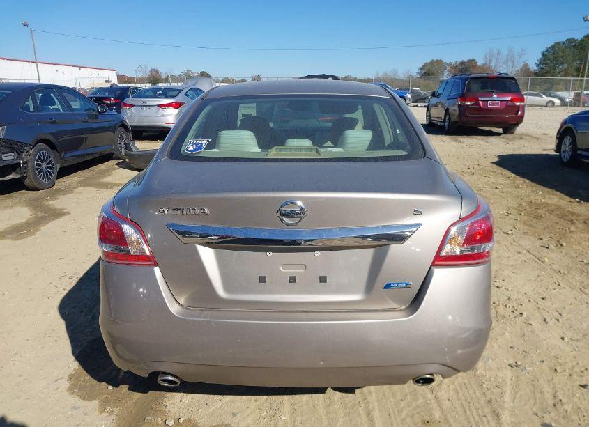 Photo 17 of 2013 Nissan Altima 2.5 S (VIN 1N4AL3AP7DC105881)