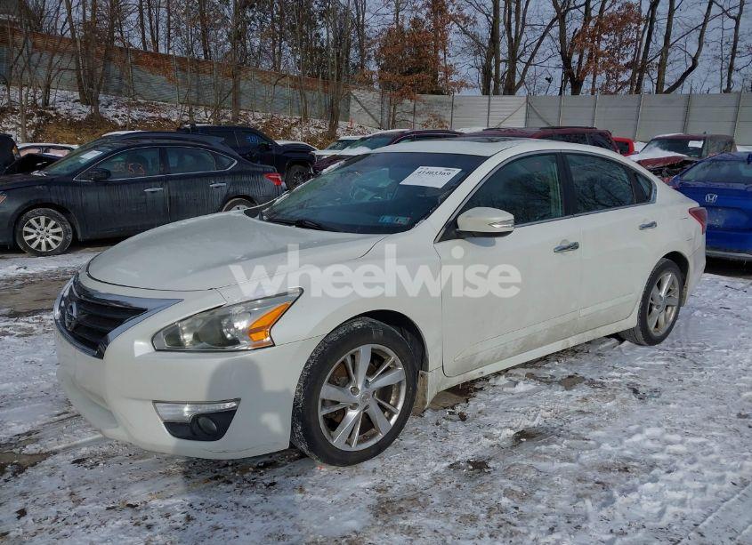 Photo 2 of 2013 Nissan Altima 2.5 SL (VIN 1N4AL3AP7DC128254)