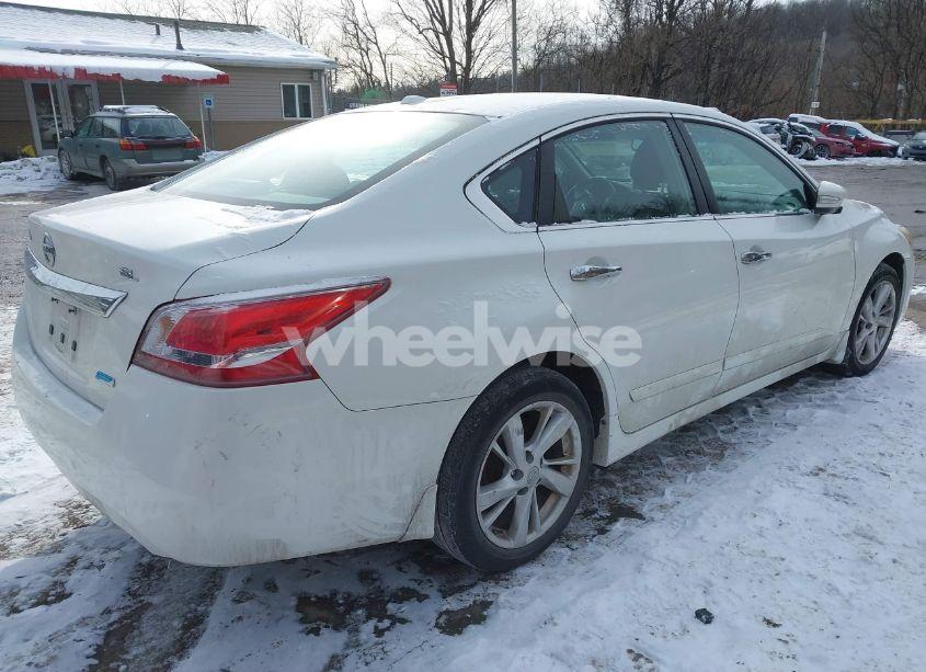 Photo 4 of 2013 Nissan Altima 2.5 SL (VIN 1N4AL3AP7DC128254)