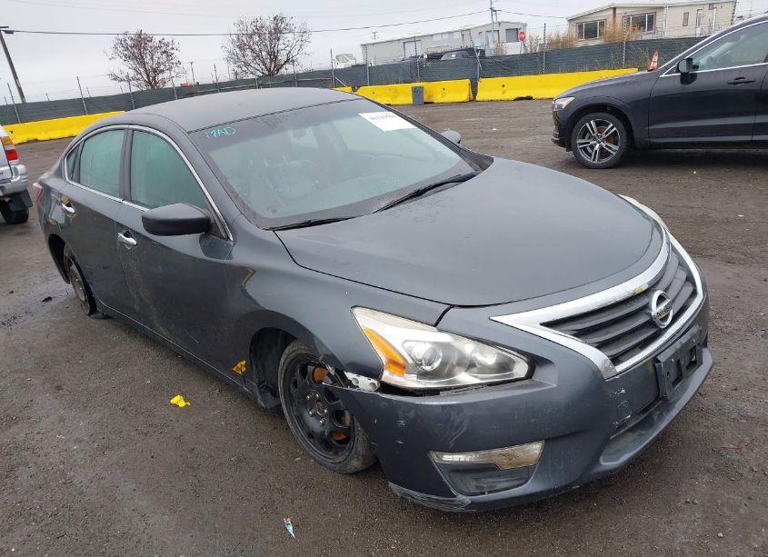 2013 Nissan Altima 2.5 S (VIN 1N4AL3AP7DC134085) main photo