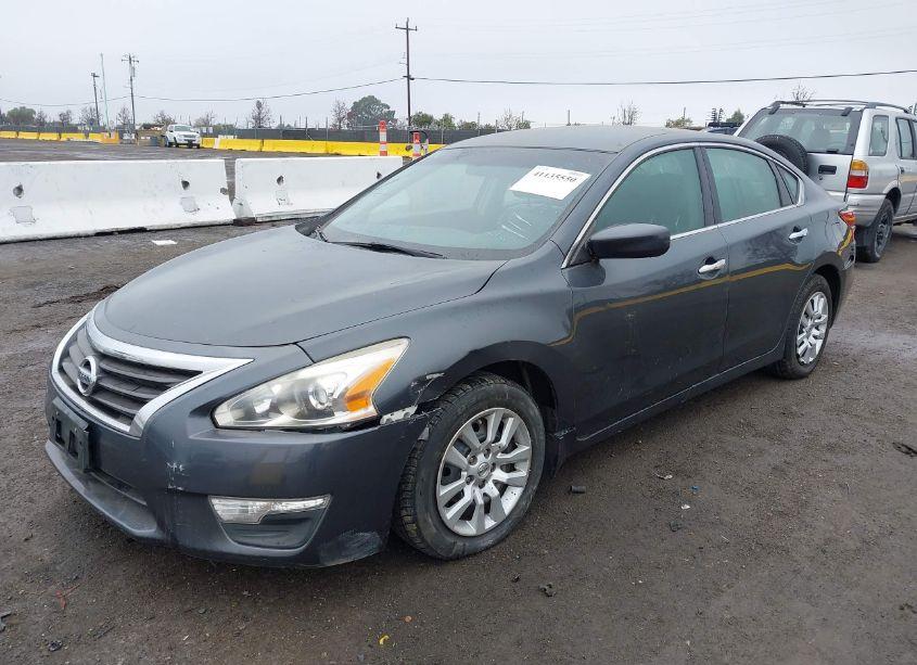 Photo 2 of 2013 Nissan Altima 2.5 S (VIN 1N4AL3AP7DC134085)