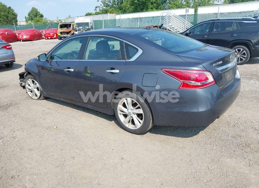Photo 3 of 2013 Nissan Altima 2.5 SL (VIN 1N4AL3AP7DC137780)