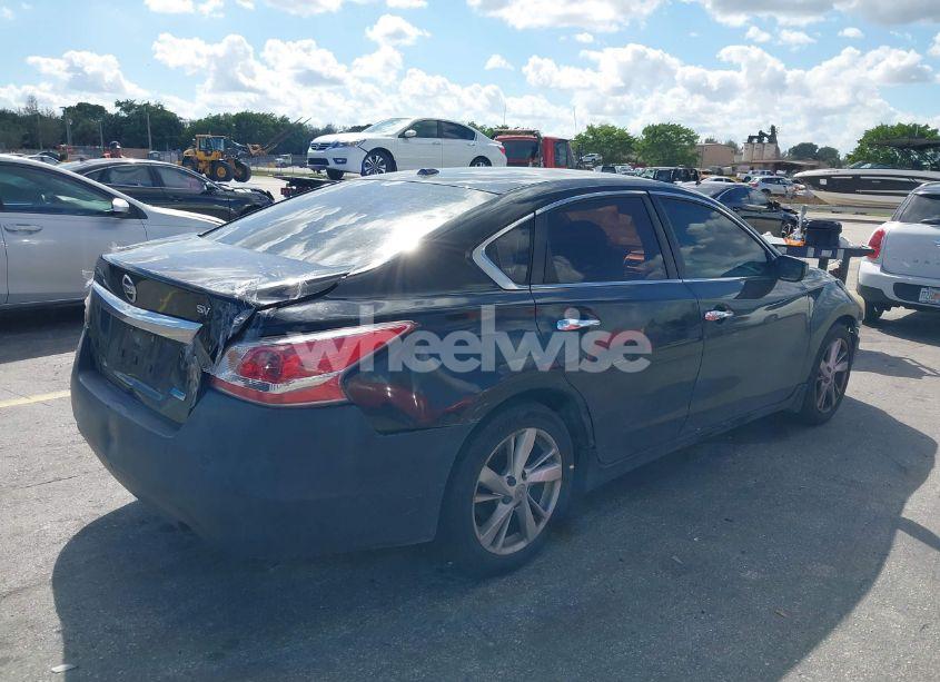 Photo 4 of 2013 Nissan Altima 2.5 SV (VIN 1N4AL3AP7DC146639)