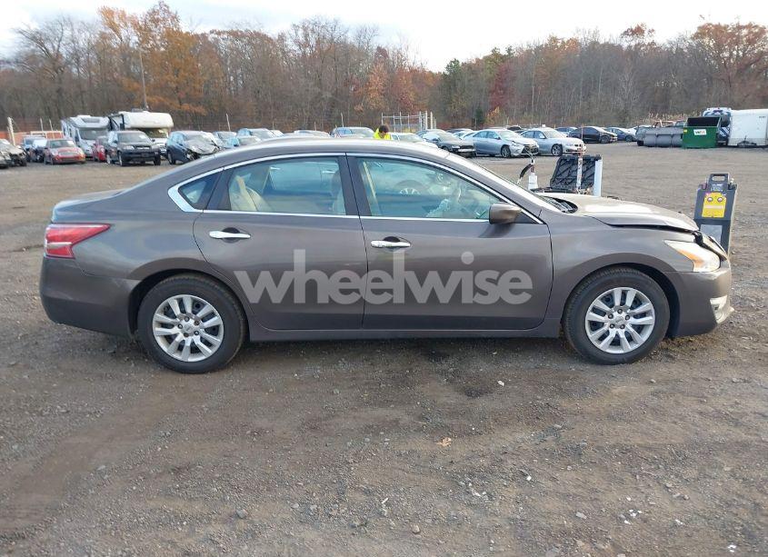 Photo 13 of 2013 Nissan Altima 2.5 S (VIN 1N4AL3AP7DC163523)