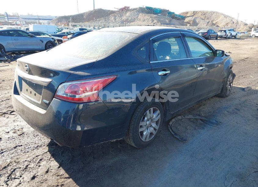 Photo 4 of 2013 Nissan Altima 2.5 S (VIN 1N4AL3AP7DC192875)