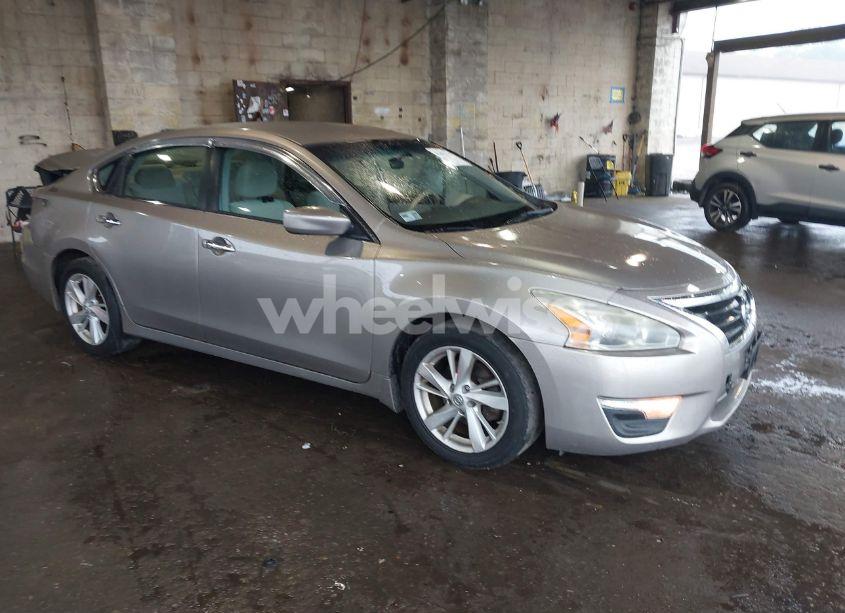 2013 Nissan Altima 2.5 SV (VIN 1N4AL3AP7DC195534) main photo