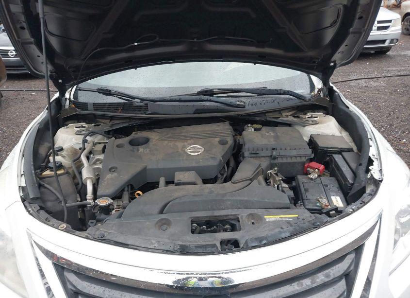 Photo 10 of 2013 Nissan Altima 2.5 SL (VIN 1N4AL3AP7DC204586)