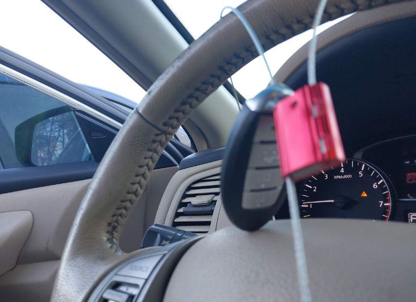 Photo 11 of 2013 Nissan Altima 2.5 SL (VIN 1N4AL3AP7DC204586)