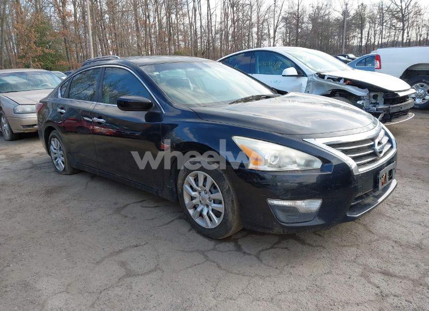 2013 Nissan Altima 2.5 S (VIN 1N4AL3AP7DC221095) main photo