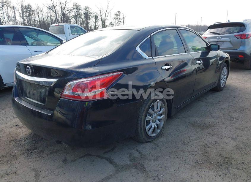 Photo 4 of 2013 Nissan Altima 2.5 S (VIN 1N4AL3AP7DC221095)
