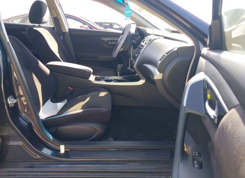 Photo 5 of 2013 Nissan Altima 2.5 S (VIN 1N4AL3AP7DC221730)