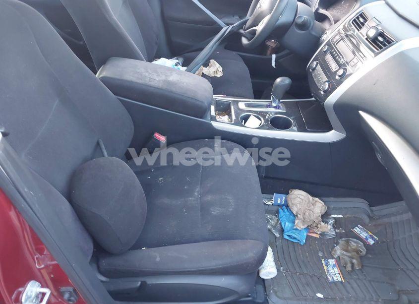 Photo 5 of 2013 Nissan Altima 2.5 S (VIN 1N4AL3AP7DC285380)