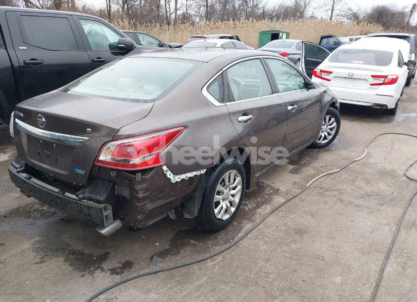 Photo 4 of 2013 Nissan Altima 2.5 S (VIN 1N4AL3AP7DC921098)