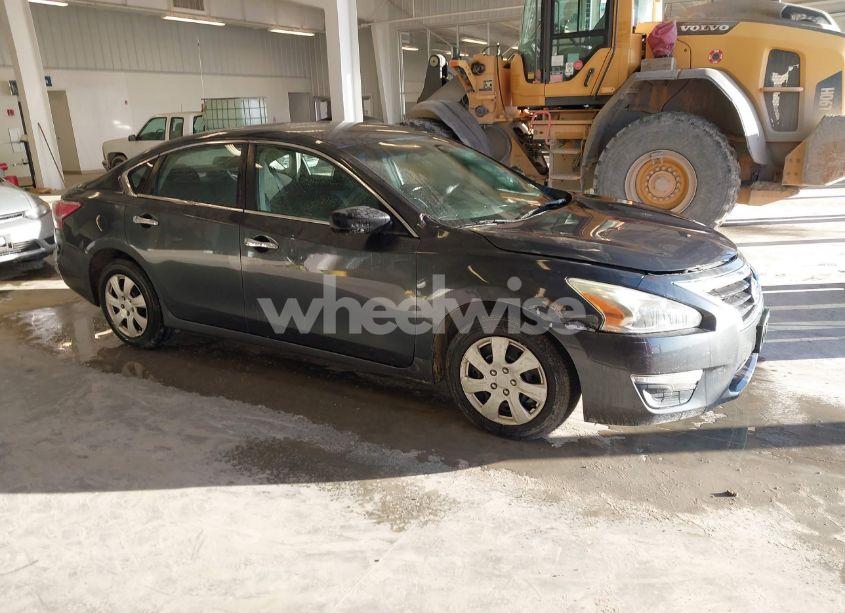 2013 Nissan Altima 2.5 S (VIN 1N4AL3AP7DN412911) main photo