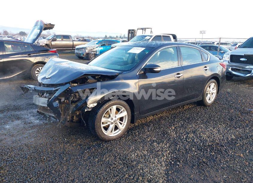 Photo 2 of 2013 Nissan Altima 2.5 SV (VIN 1N4AL3AP7DN436853)