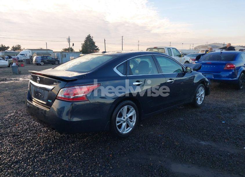 Photo 4 of 2013 Nissan Altima 2.5 SV (VIN 1N4AL3AP7DN436853)
