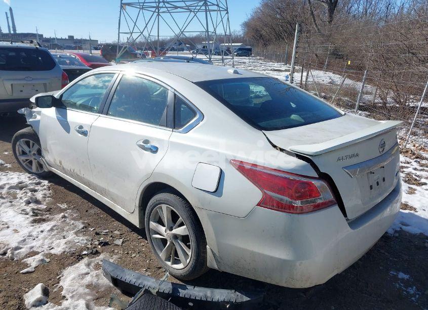 Photo 3 of 2013 Nissan Altima 2.5 SV (VIN 1N4AL3AP7DN436917)