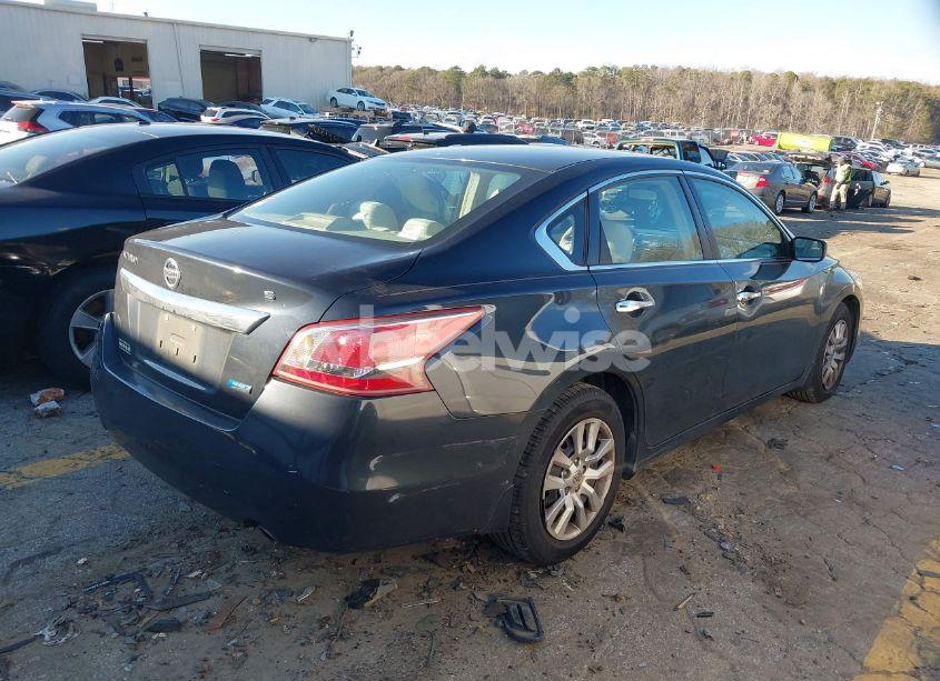 Photo 4 of 2013 Nissan Altima 2.5 S (VIN 1N4AL3AP7DN442975)