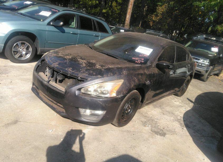 Photo 2 of 2013 Nissan Altima 2.5 S (VIN 1N4AL3AP7DN448842)