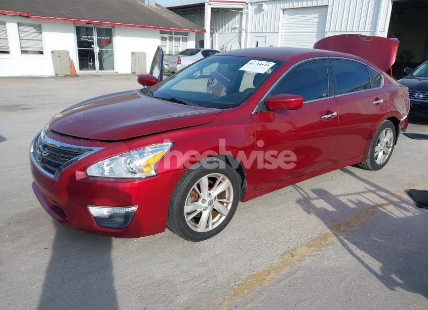 Photo 2 of 2013 Nissan Altima 2.5 SV (VIN 1N4AL3AP7DN467343)