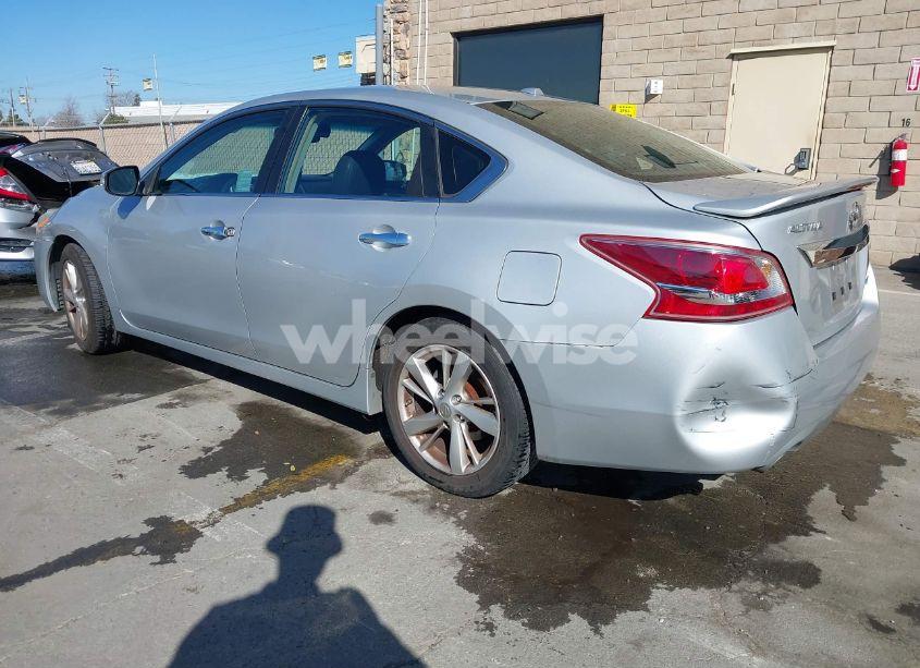 Photo 3 of 2013 Nissan Altima 2.5 SL (VIN 1N4AL3AP7DN467858)