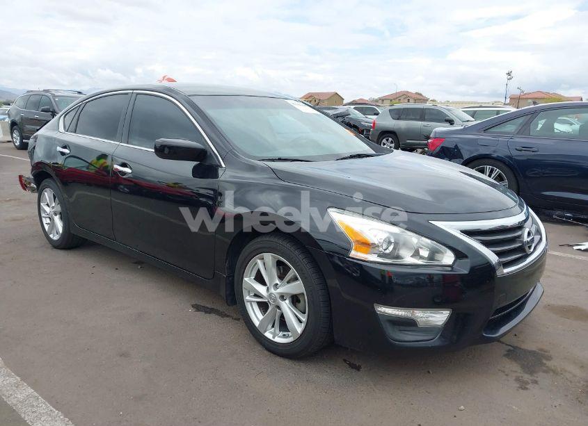 2013 Nissan Altima 2.5 SV (VIN 1N4AL3AP7DN484739) main photo