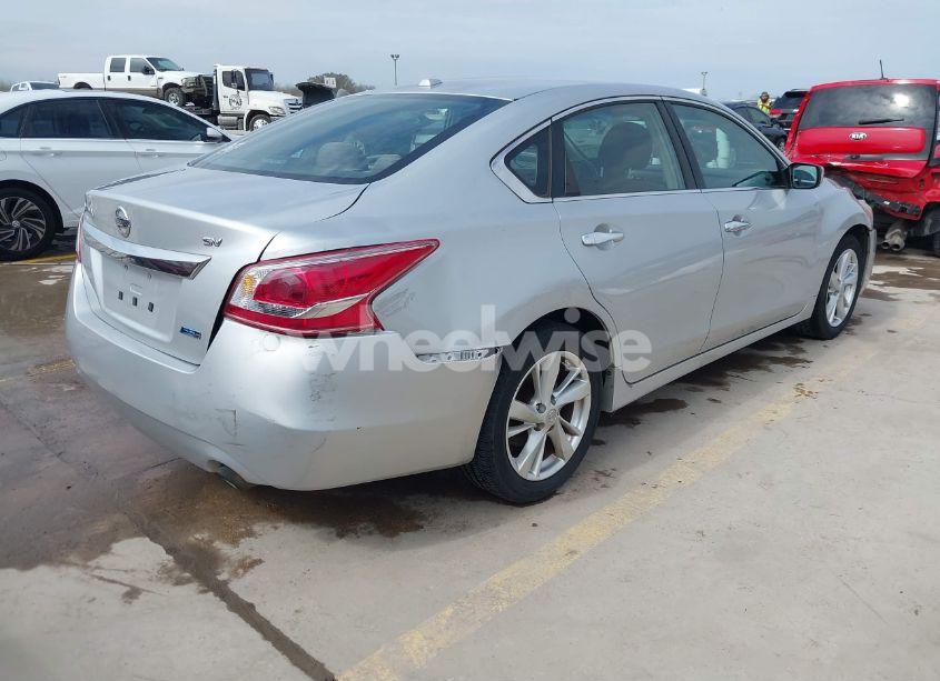 Photo 4 of 2013 Nissan Altima 2.5 SV (VIN 1N4AL3AP7DN499662)