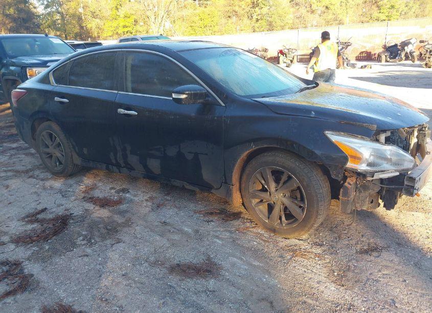 2013 Nissan Altima 2.5 SV (VIN 1N4AL3AP7DN501569) main photo