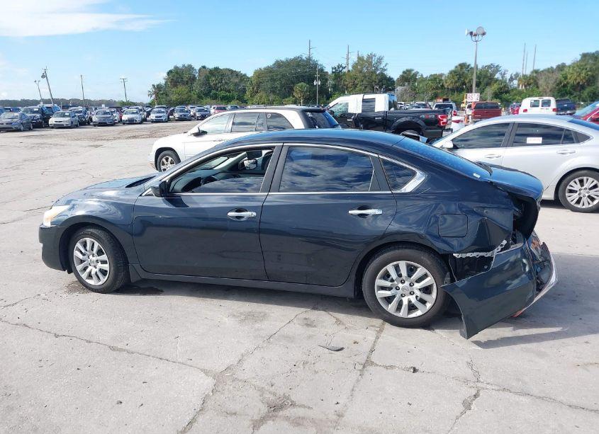 Photo 13 of 2013 Nissan Altima 2.5 S (VIN 1N4AL3AP7DN509770)