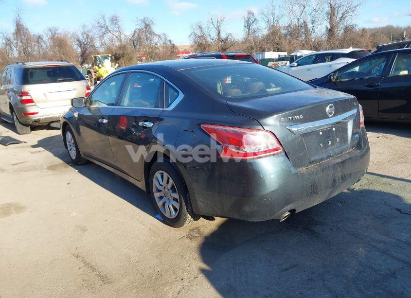Photo 3 of 2013 Nissan Altima 2.5 S (VIN 1N4AL3AP7DN534393)