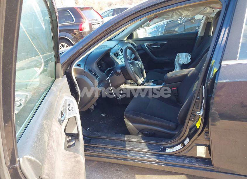 Photo 5 of 2013 Nissan Altima 2.5 S (VIN 1N4AL3AP7DN534393)