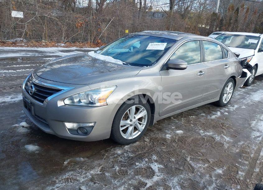 Photo 2 of 2013 Nissan Altima 2.5 SL (VIN 1N4AL3AP7DN561898)