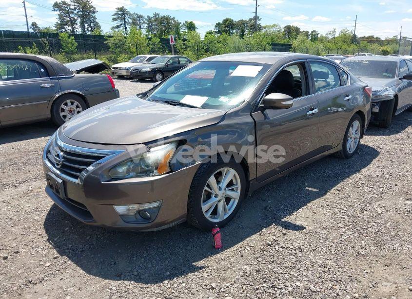 Photo 2 of 2013 Nissan Altima 2.5 SL (VIN 1N4AL3AP7DN583299)