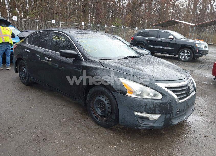 2014 Nissan Altima 2.5 S (VIN 1N4AL3AP7EC118941) main photo