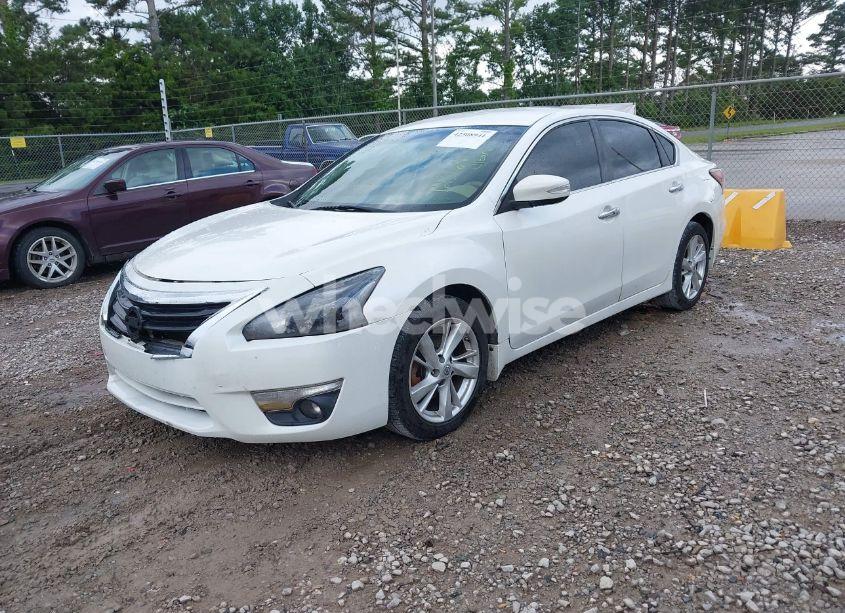 Photo 2 of 2014 Nissan Altima 2.5 SL (VIN 1N4AL3AP7EC123640)