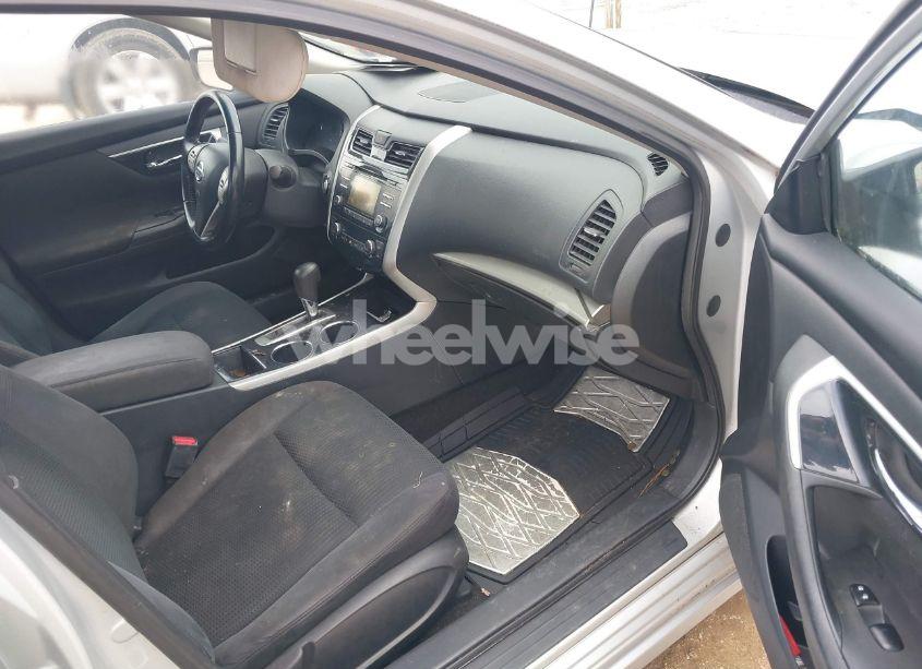 Photo 5 of 2014 Nissan Altima 2.5 SV (VIN 1N4AL3AP7EC157061)