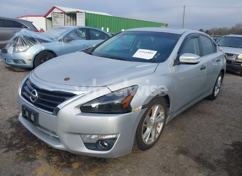 Photo 2 of 2014 Nissan Altima 2.5 SV (VIN 1N4AL3AP7EC160591)