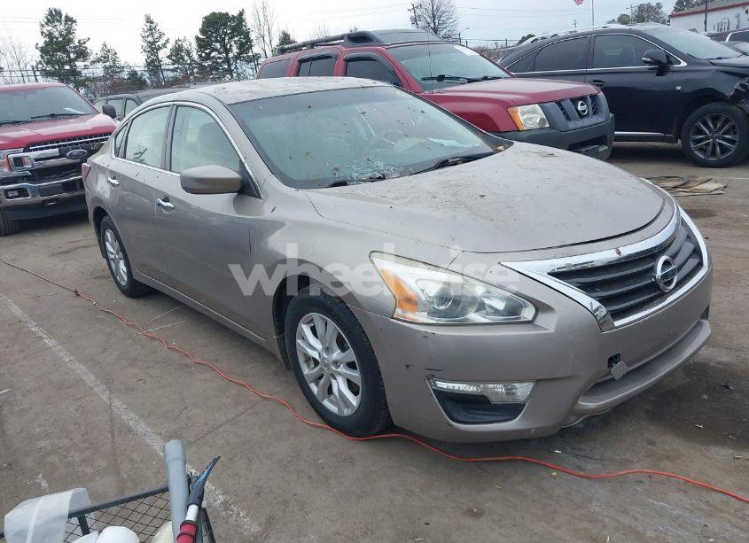 2014 Nissan Altima 2.5 S (VIN 1N4AL3AP7EC175110) main photo