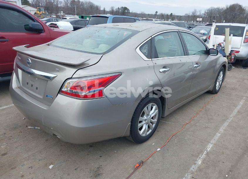 Photo 4 of 2014 Nissan Altima 2.5 S (VIN 1N4AL3AP7EC175110)