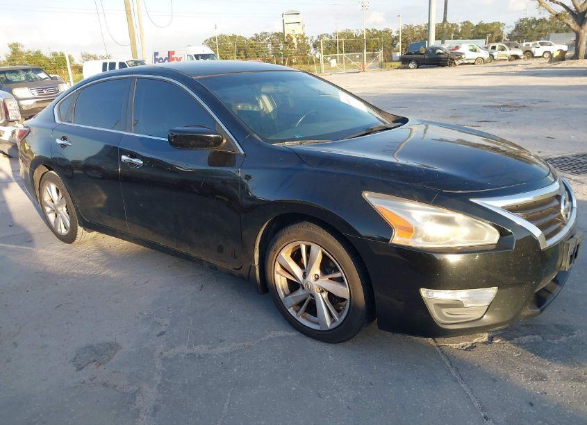2014 Nissan Altima 2.5 SV (VIN 1N4AL3AP7EC183885) main photo