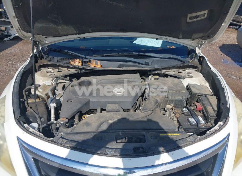 Photo 10 of 2014 Nissan Altima 2.5 S (VIN 1N4AL3AP7EC192201)