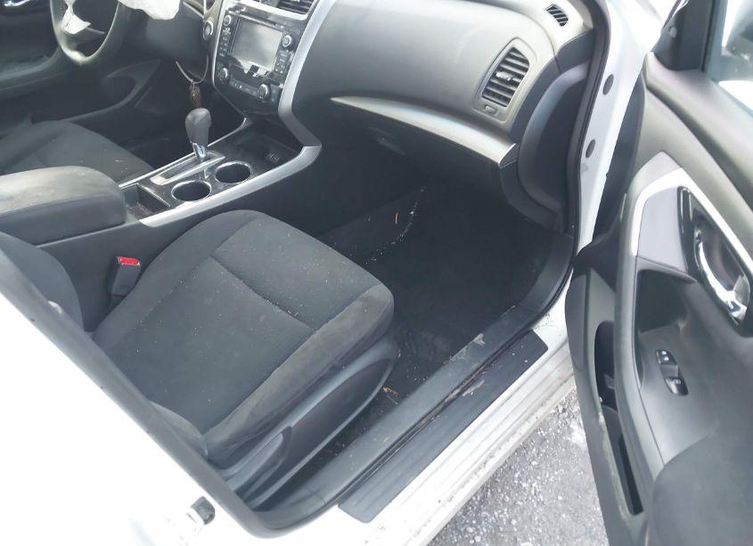 Photo 5 of 2014 Nissan Altima 2.5 SV (VIN 1N4AL3AP7EC265342)