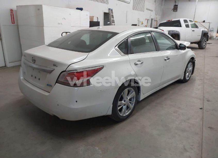 Photo 4 of 2014 Nissan Altima 2.5 SL (VIN 1N4AL3AP7EC292640)