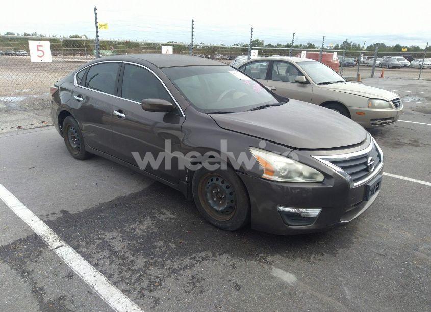 2014 Nissan Altima 2.5 S (VIN 1N4AL3AP7EC293030) main photo
