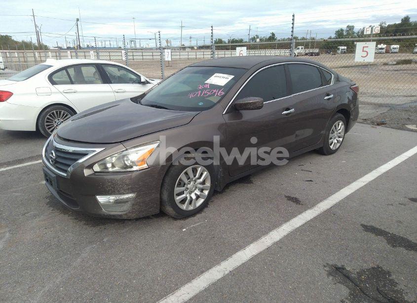 Photo 2 of 2014 Nissan Altima 2.5 S (VIN 1N4AL3AP7EC293030)