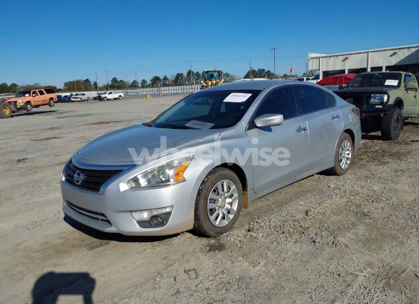 Photo 2 of 2014 Nissan Altima 2.5 S (VIN 1N4AL3AP7EC324714)