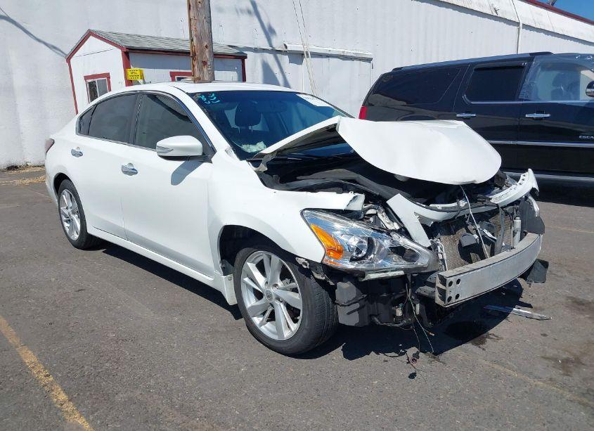 2014 Nissan Altima 2.5 SV (VIN 1N4AL3AP7EN208708) main photo